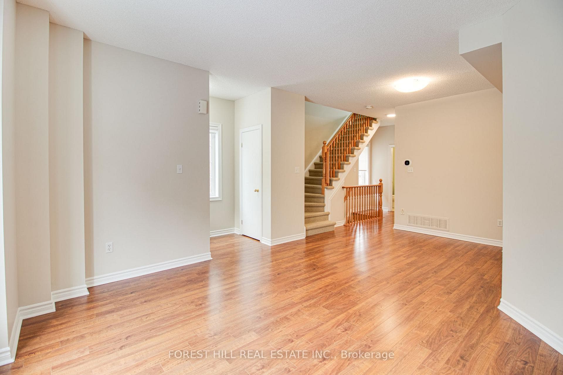 23 Observatory Lane Unit 256 photo 31