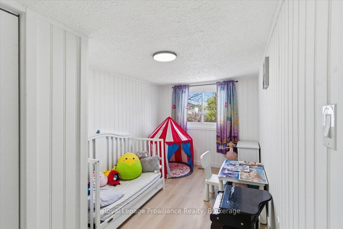 19 Boswell Street photo 31