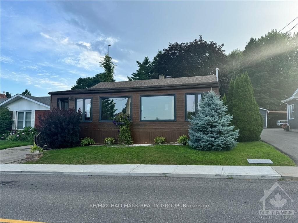 289 BOUNDARY Street photo 1