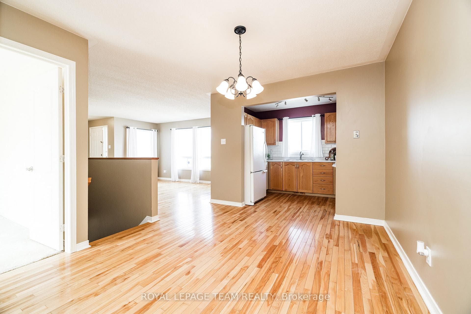 528 George Street photo 15
