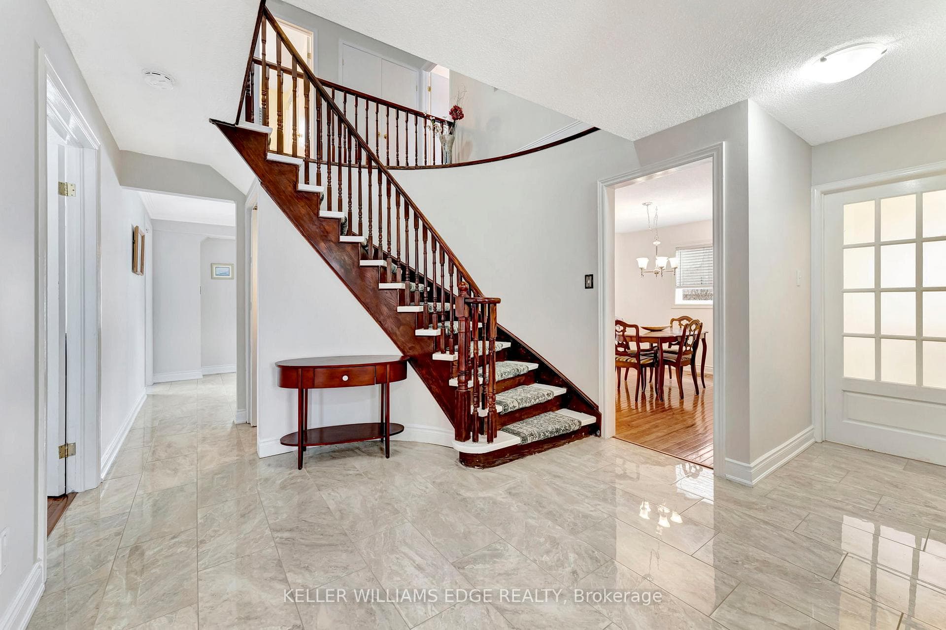 2060 Hunters Wood Drive photo 7