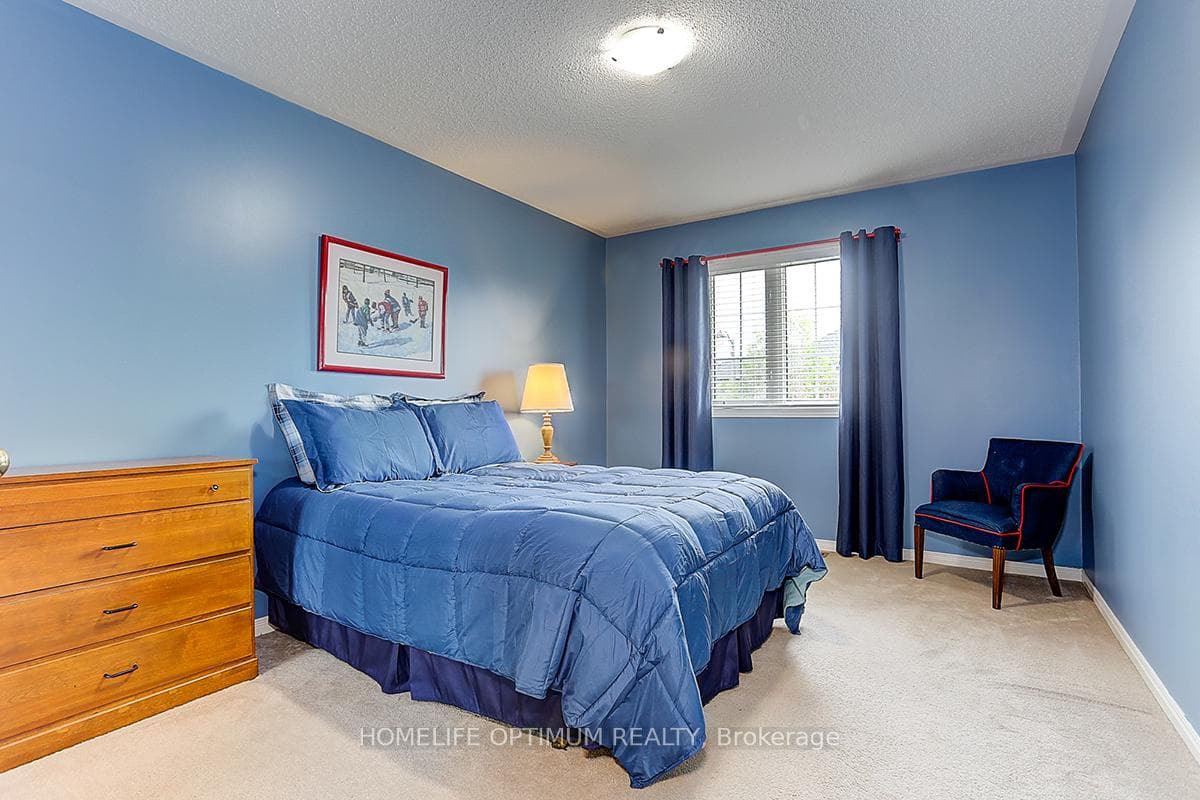 14 Delattaye Avenue photo 34