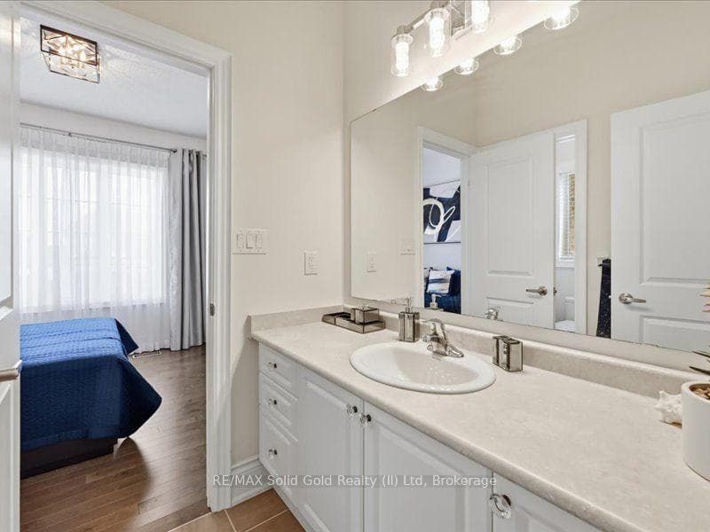 39 Avanti Crescent photo 28