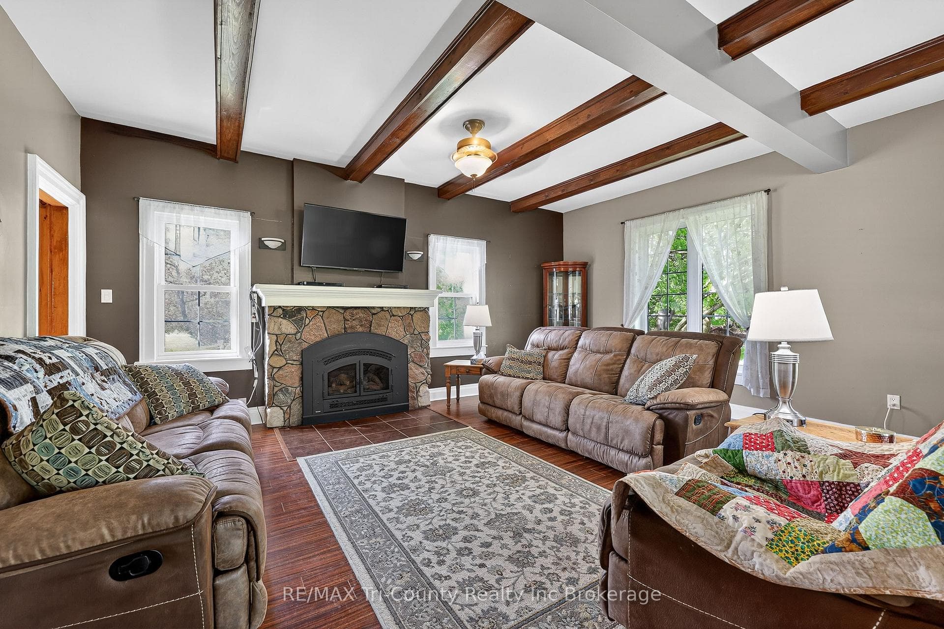 9088 Culloden Road photo 16