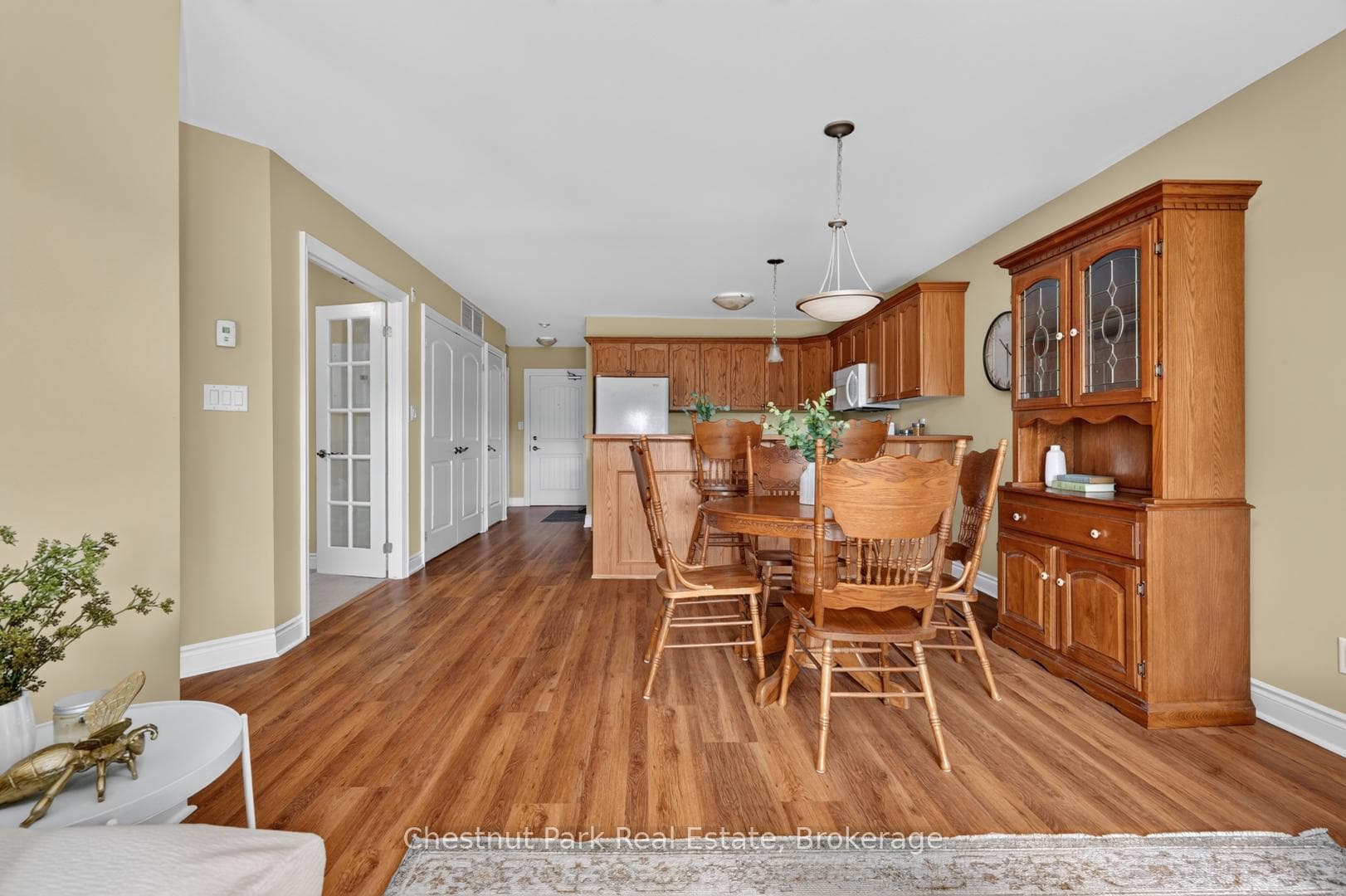 10A Kimberley Avenue Unit 303 photo 5