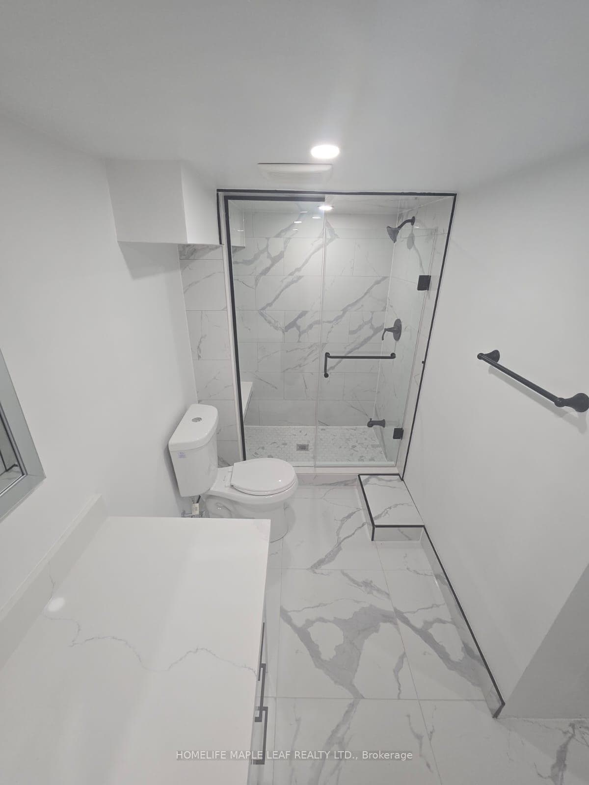 23 Blue Whale Boulevard photo 18