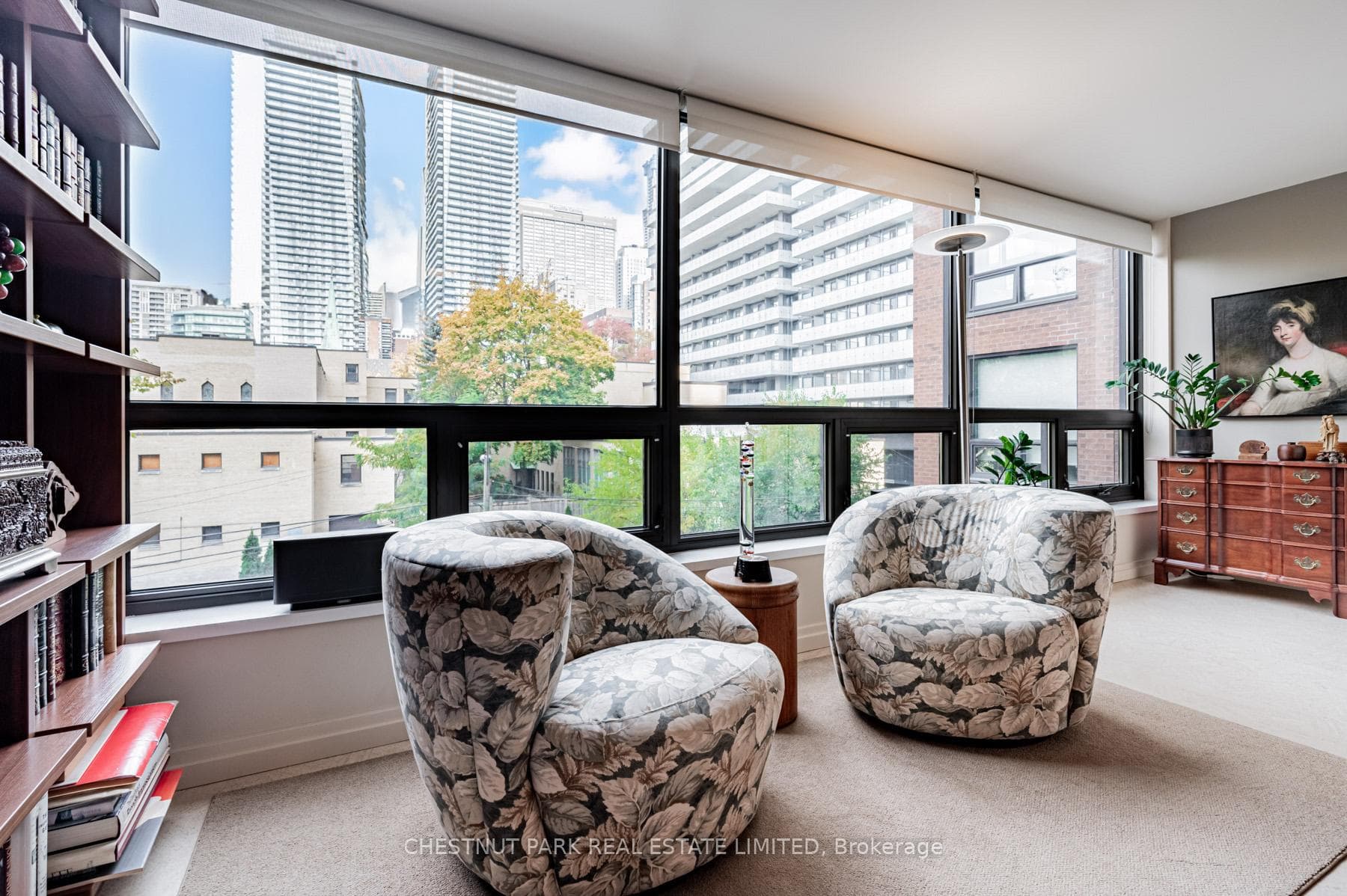 62 Wellesley Street Unit 306 photo 15