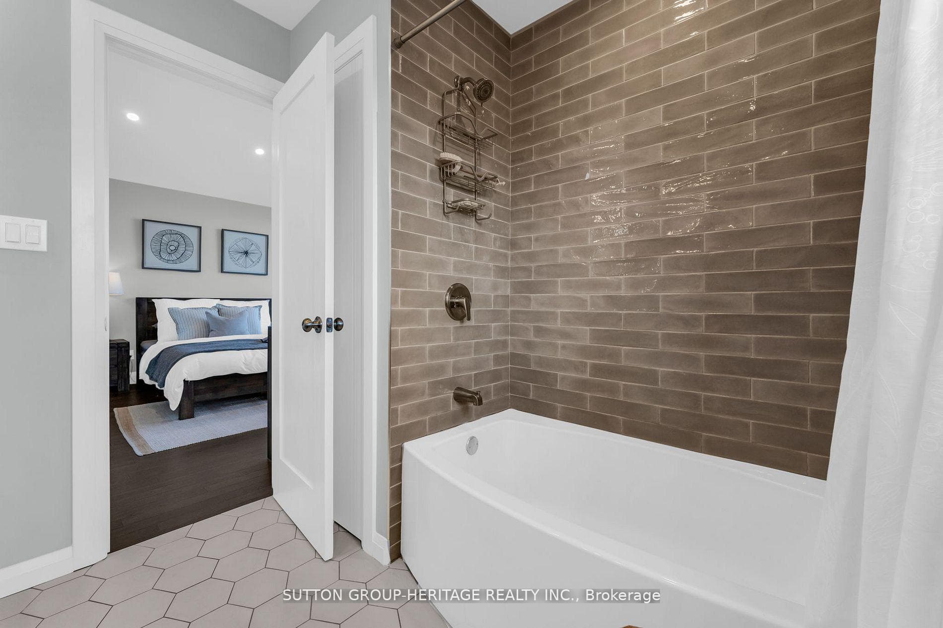 33 Norlong Boulevard photo 28