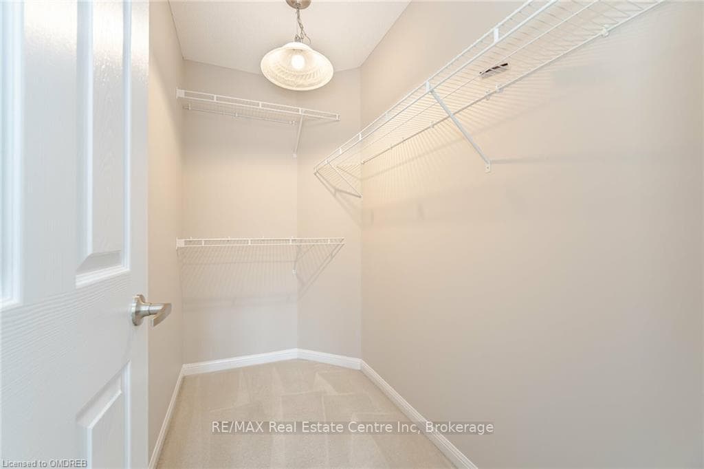 655 GERVAIS Terrace photo 27