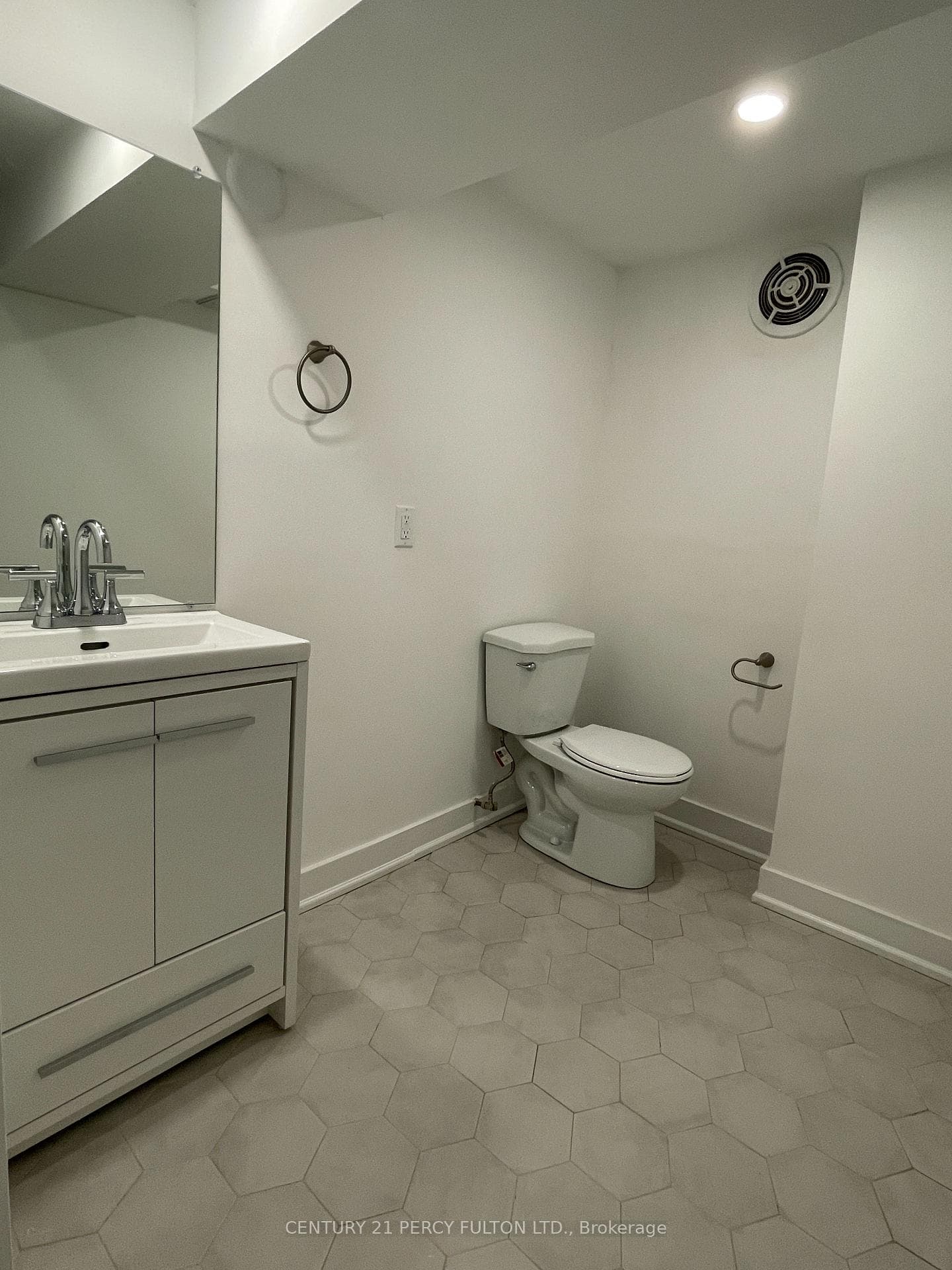 358 Walmer Road Unit 1 photo 5