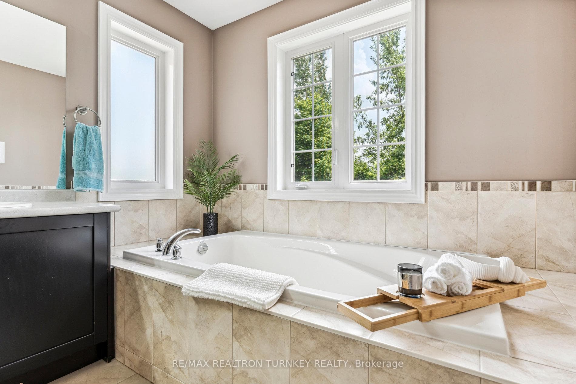 Soaker Tub