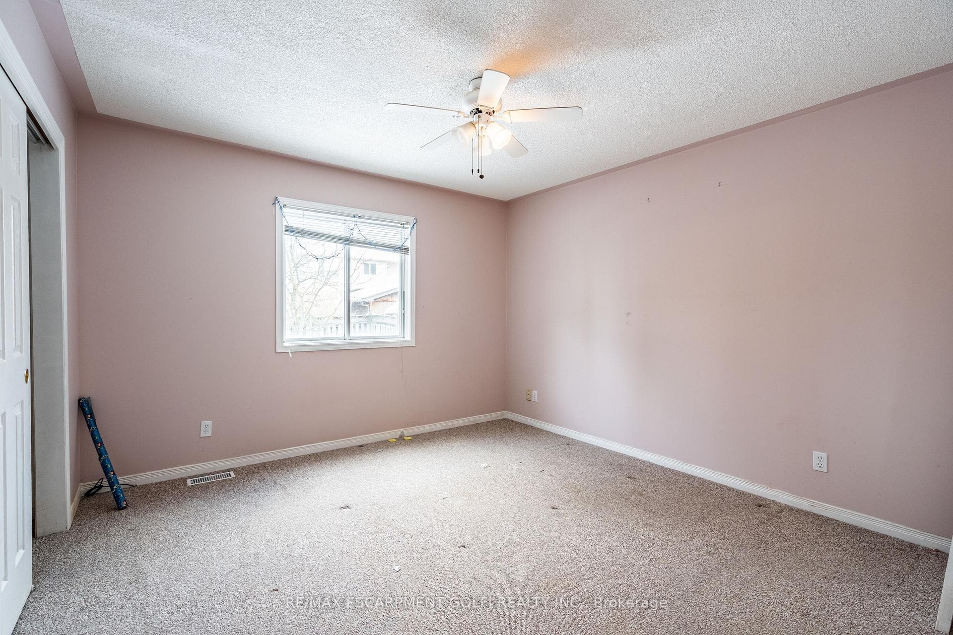 142 Vansickle Street photo 17