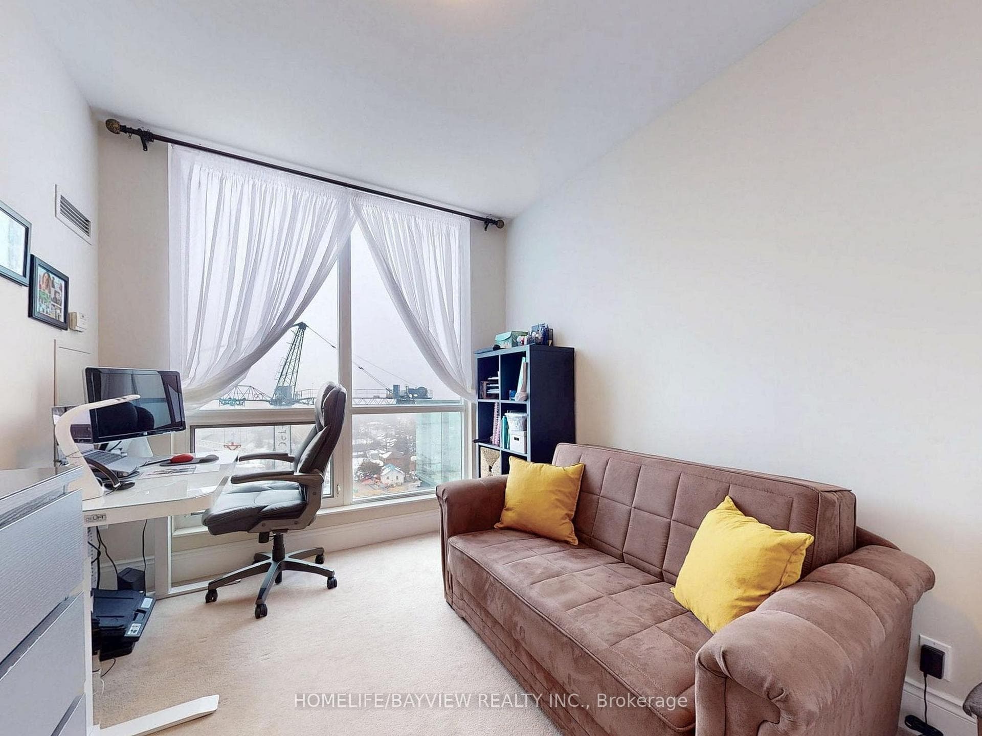 18 Harding Boulevard Unit Ph203 photo 29