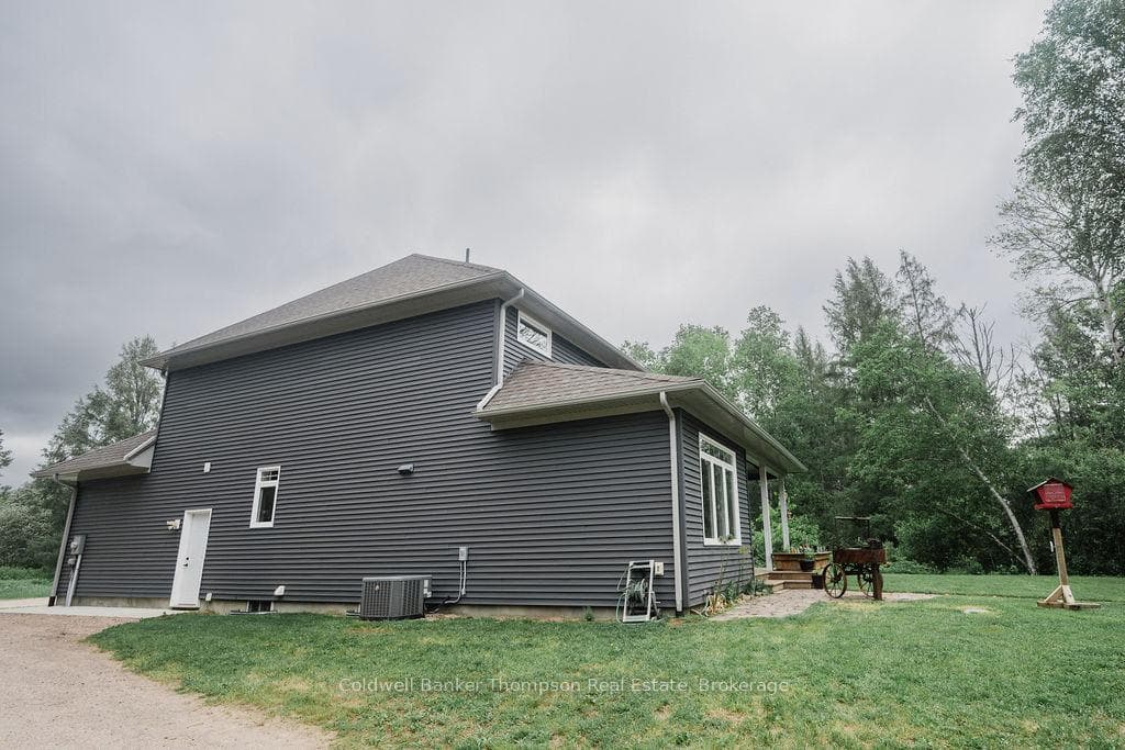 39 Riverside Avenue photo 3