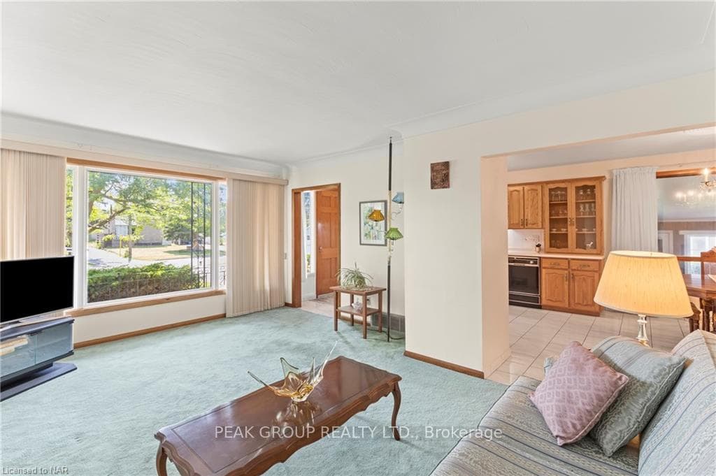 6787 WILLS Street photo 8