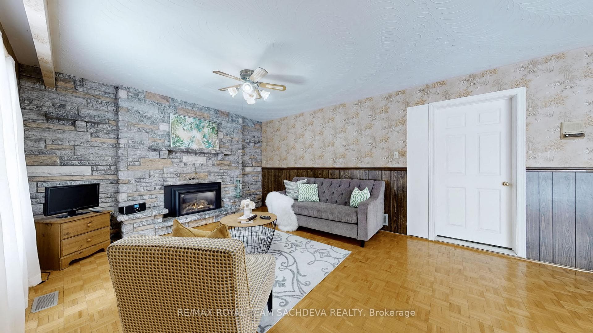 35 Orchard Park Drive photo 5