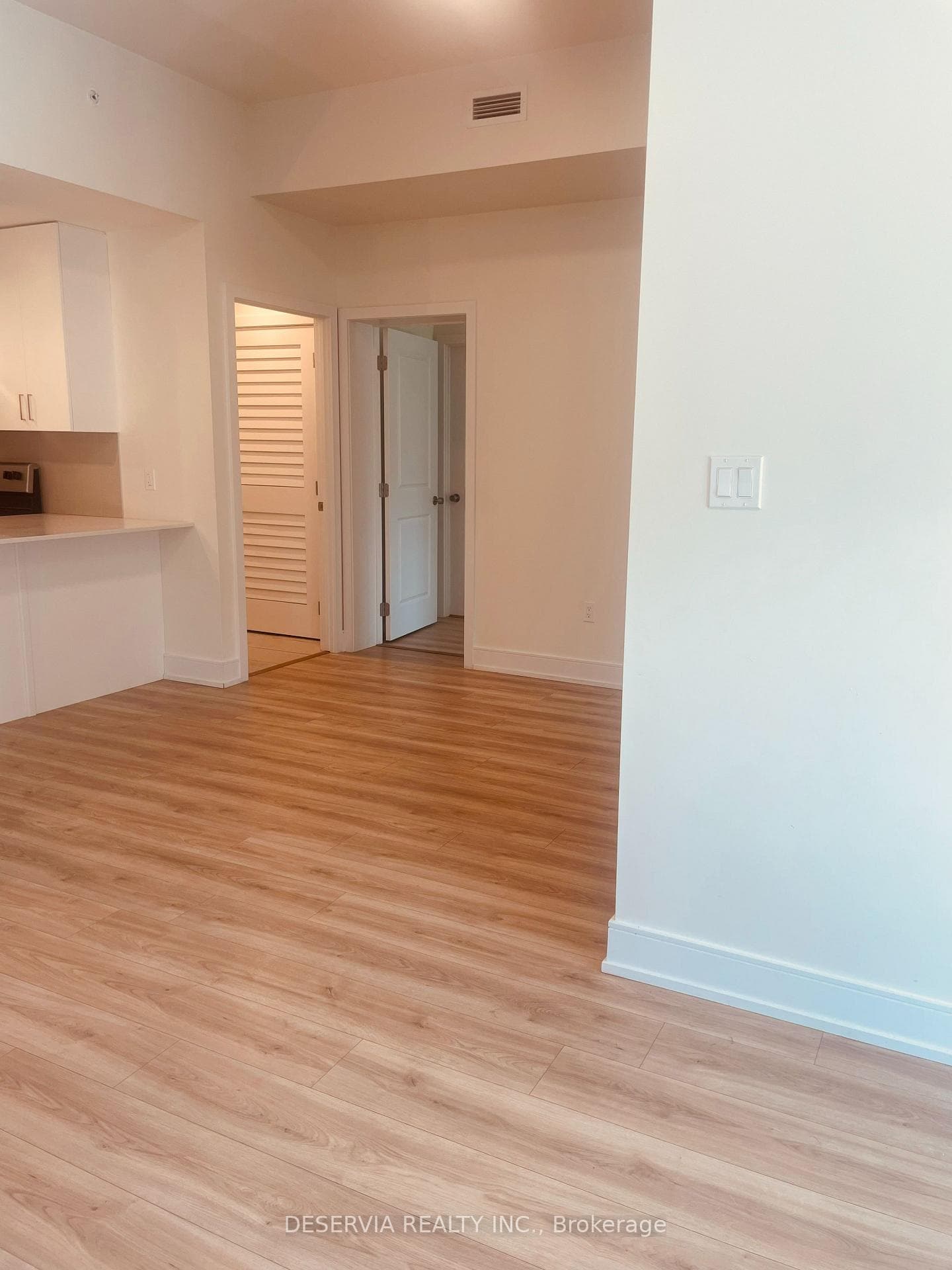 121 Mary Street Unit Unit 205 photo 16