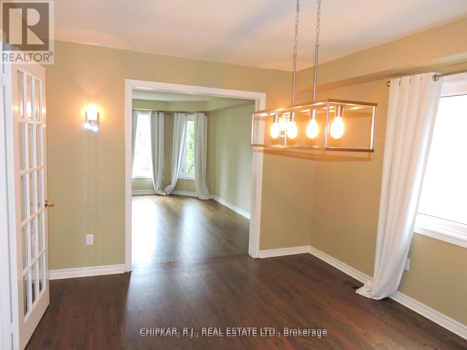 2917 Coulson Court photo 24