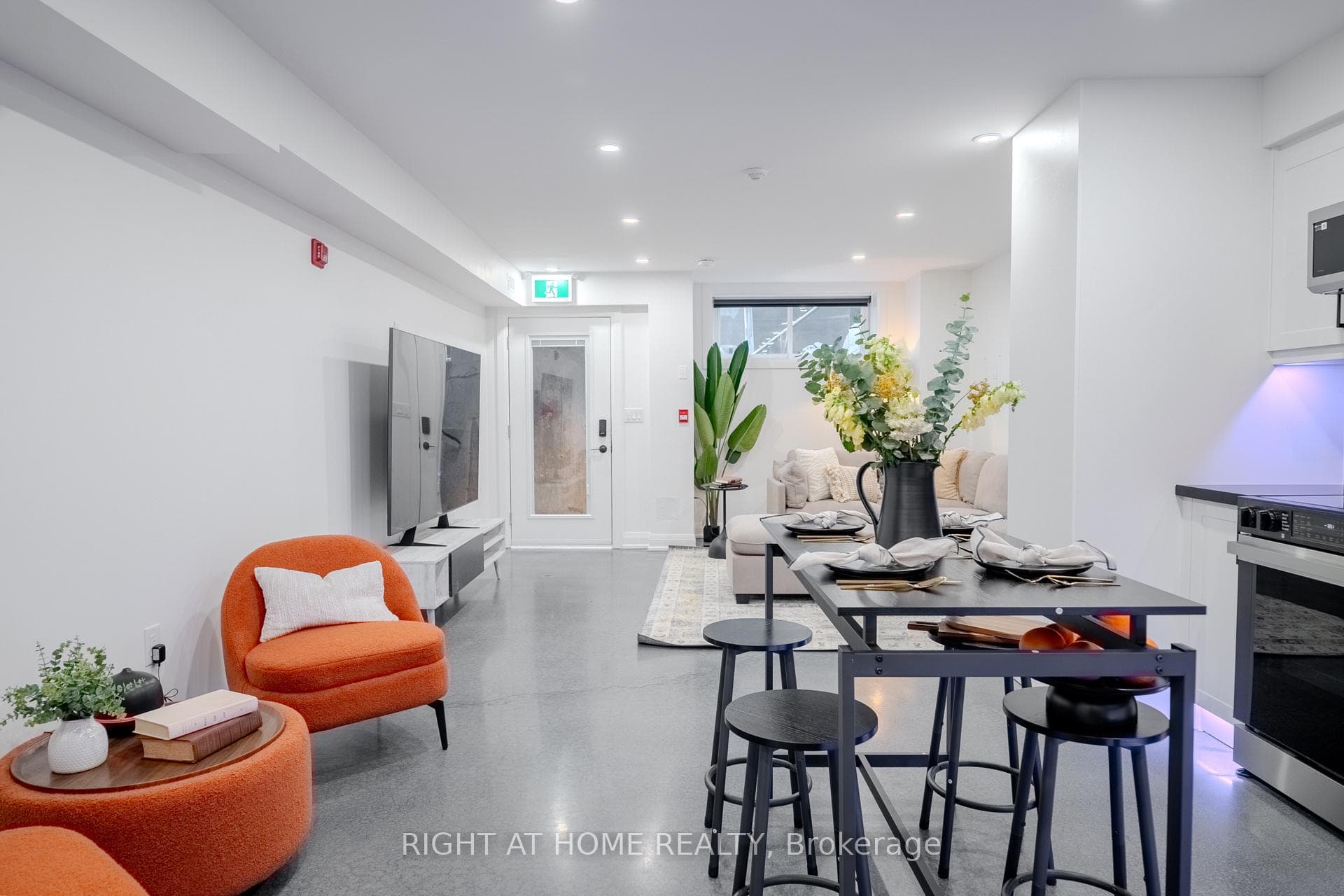 53 Innes Avenue Unit 1 photo 1