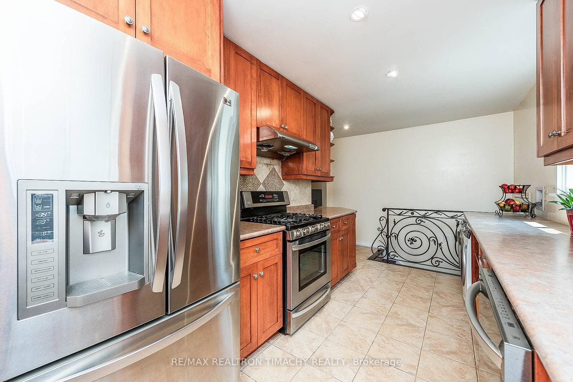 35 Donnamora Crescent photo 22