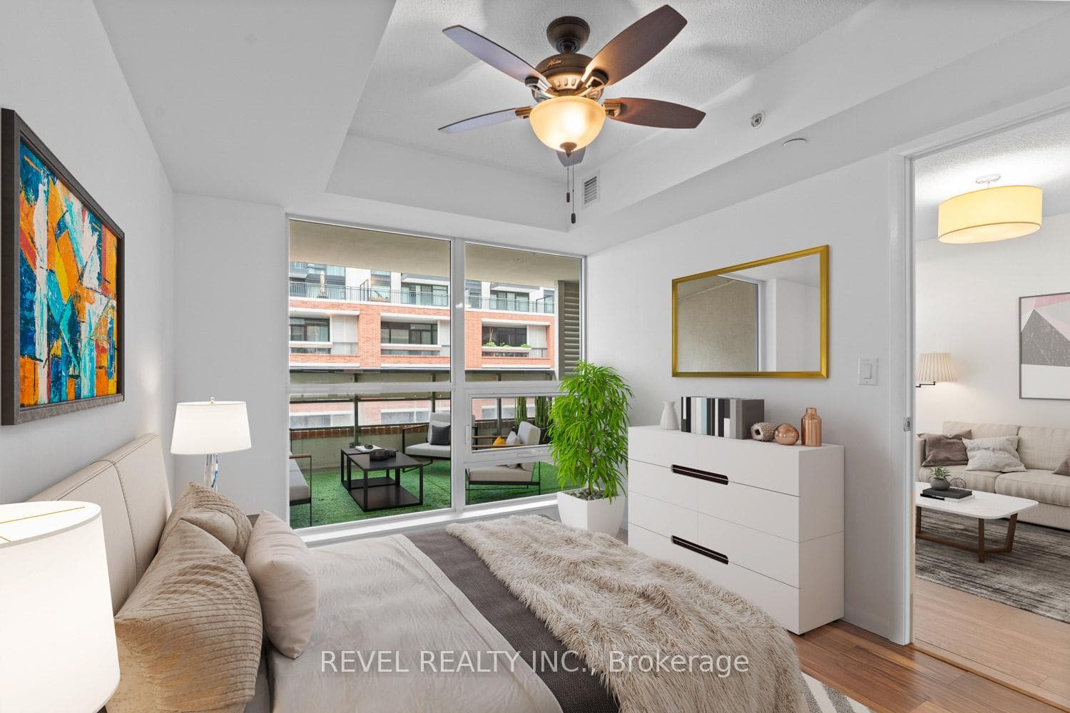830 Lawrence Avenue Unit 510 photo 9