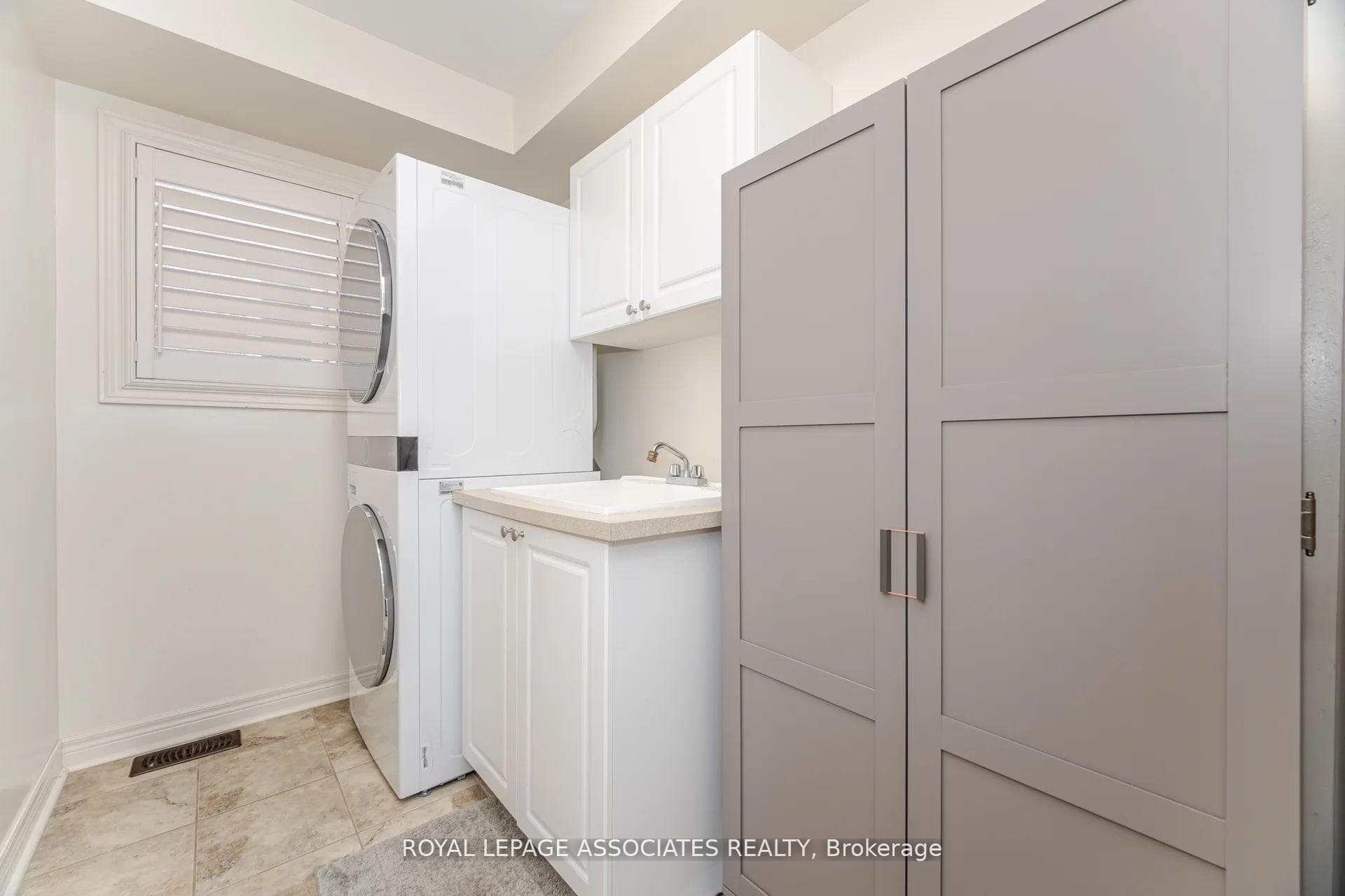 64 Atherton Avenue photo 44