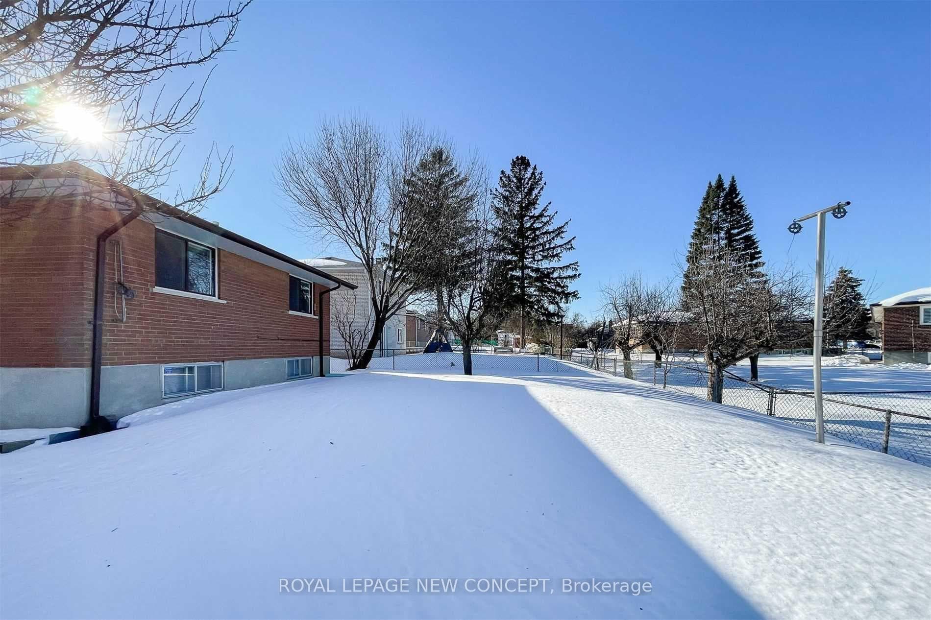 74 Clark Avenue photo 25