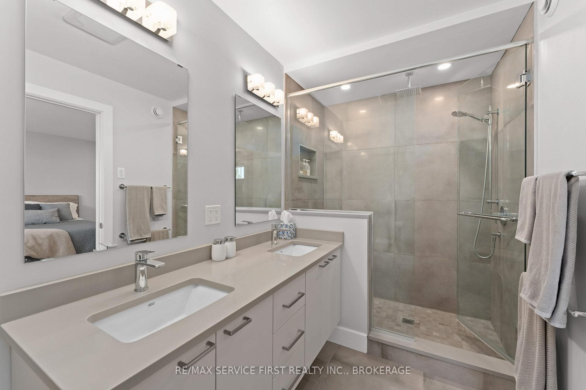 15 Grange Street photo 31