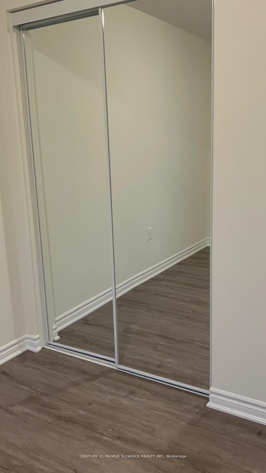 3361 Thunderbird Promenade photo 7