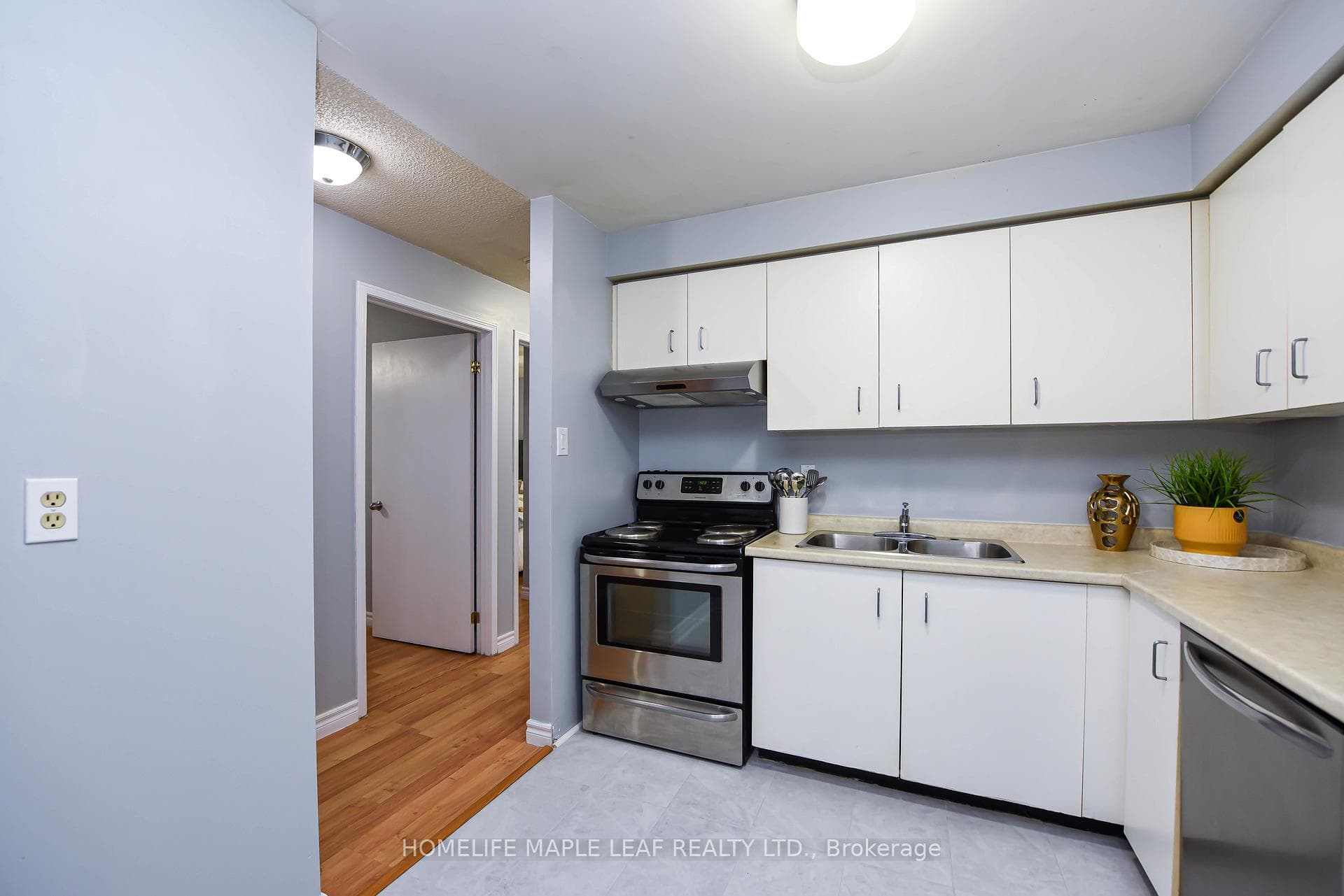 211 Forum Drive Unit 107B photo 15