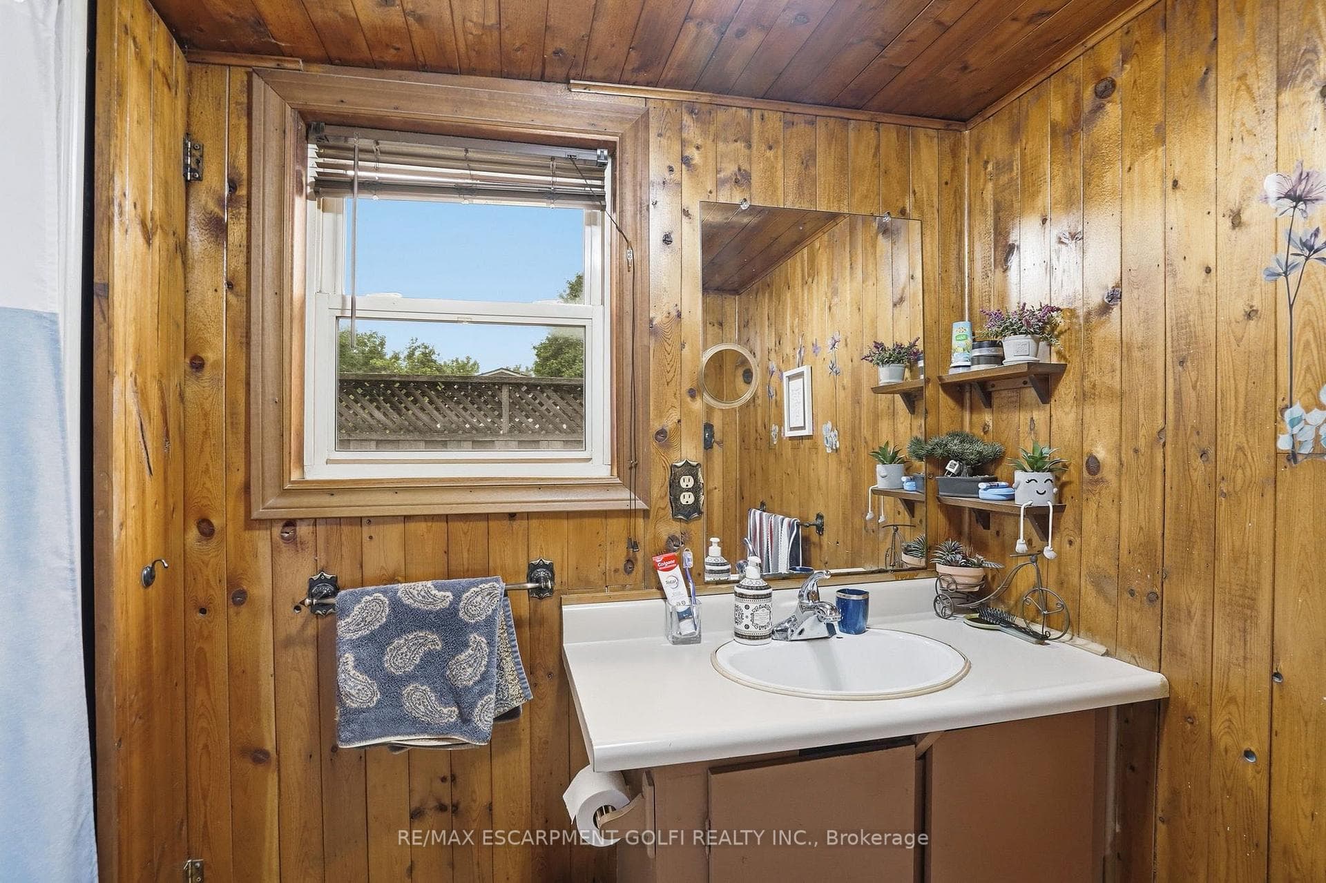 834 MOHAWK Road photo 12