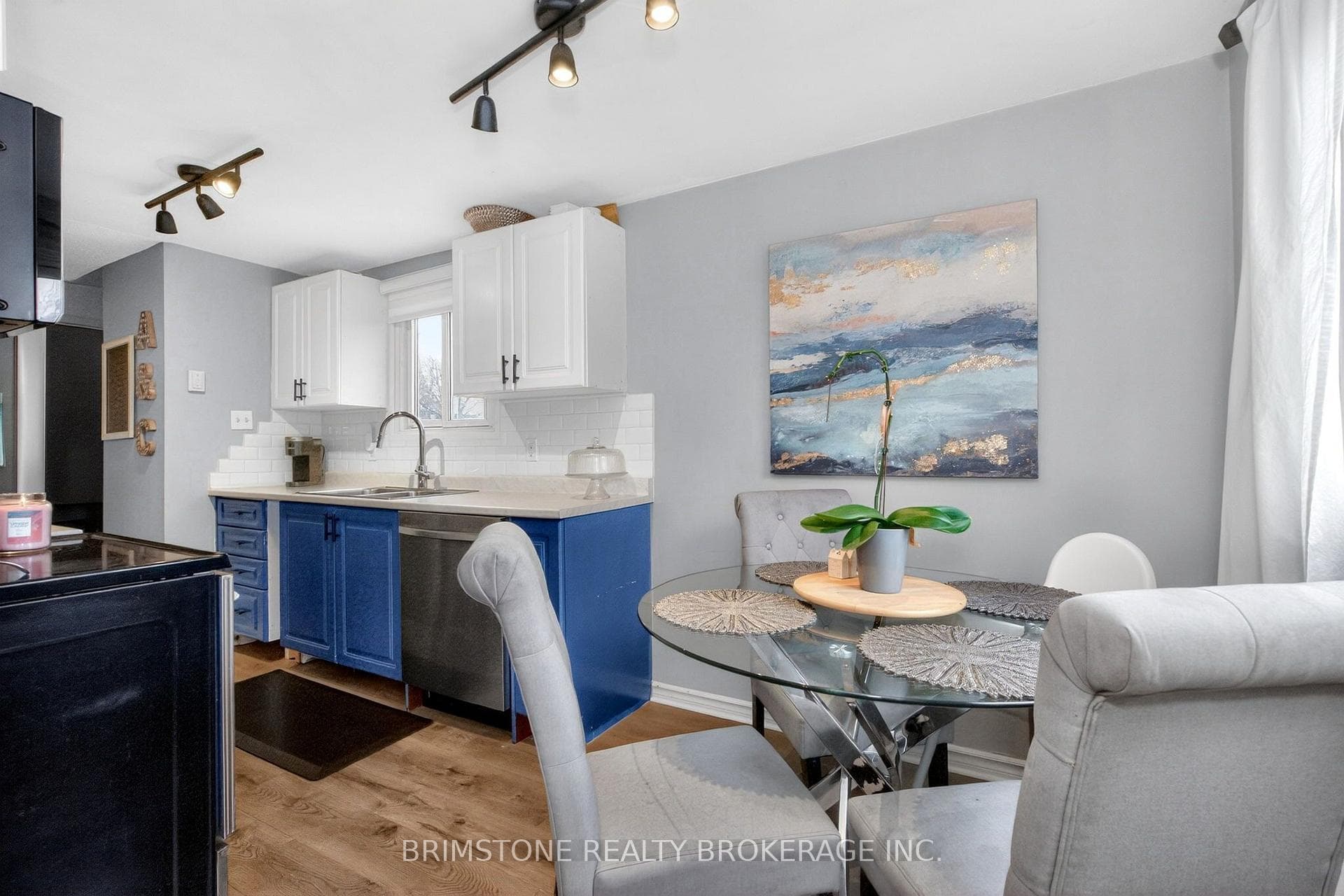 104 Hickling Trail photo 18