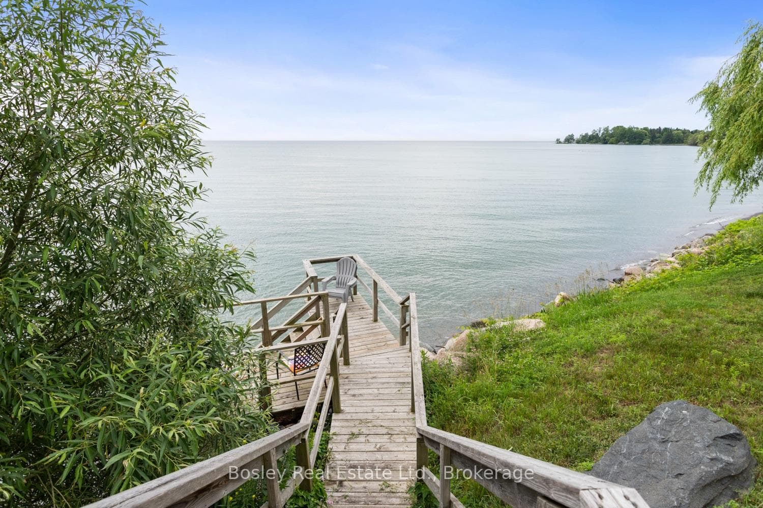 373 Victoria Beach Road photo 40