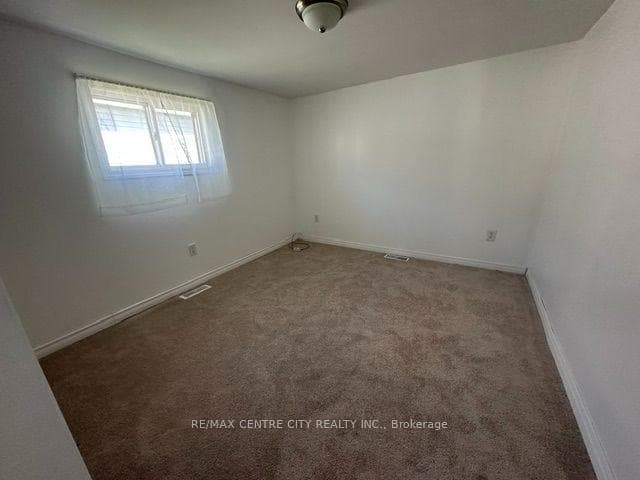 2189 Dundas Street Unit 59 photo 13