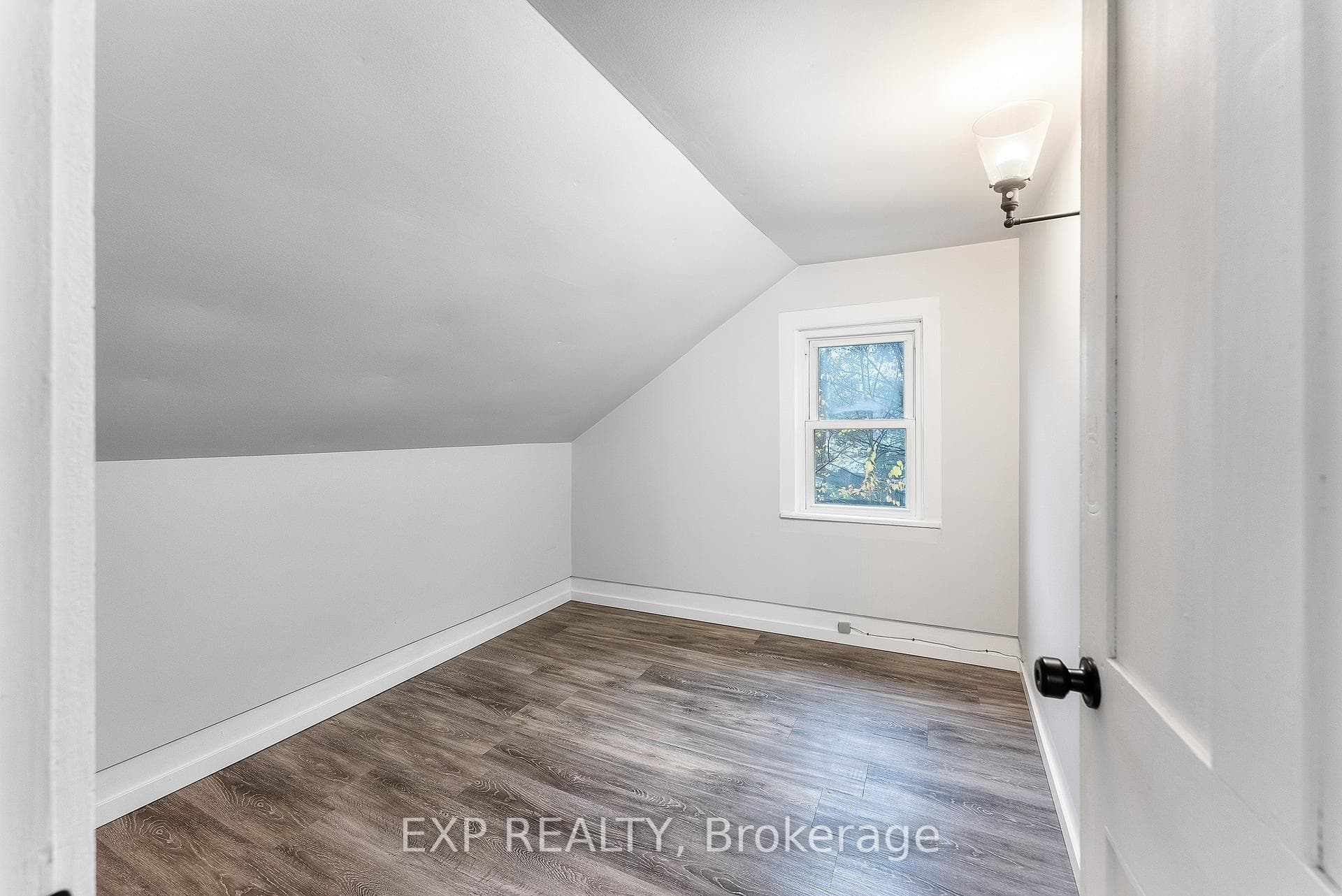9 Facer Street Unit 1 photo 13