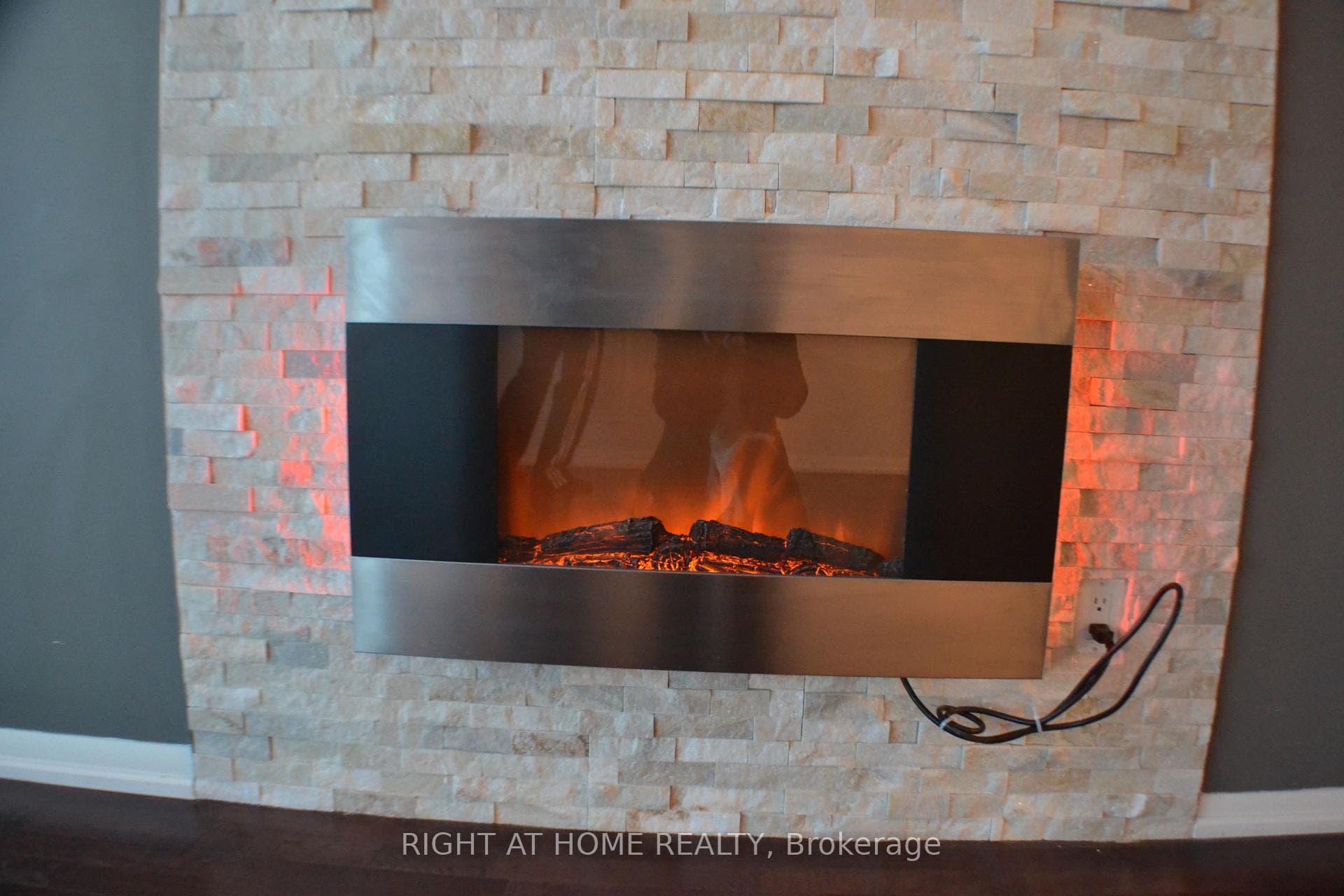 209 Fort York Boulevard Unit 1161 photo 9