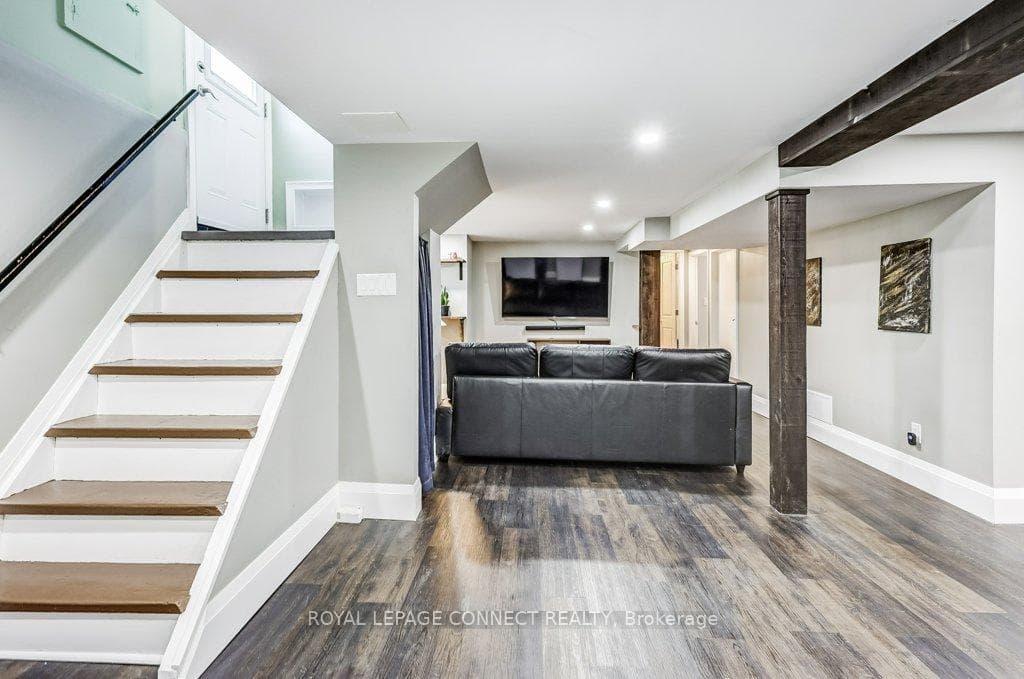 33 Tulloch Drive photo 28