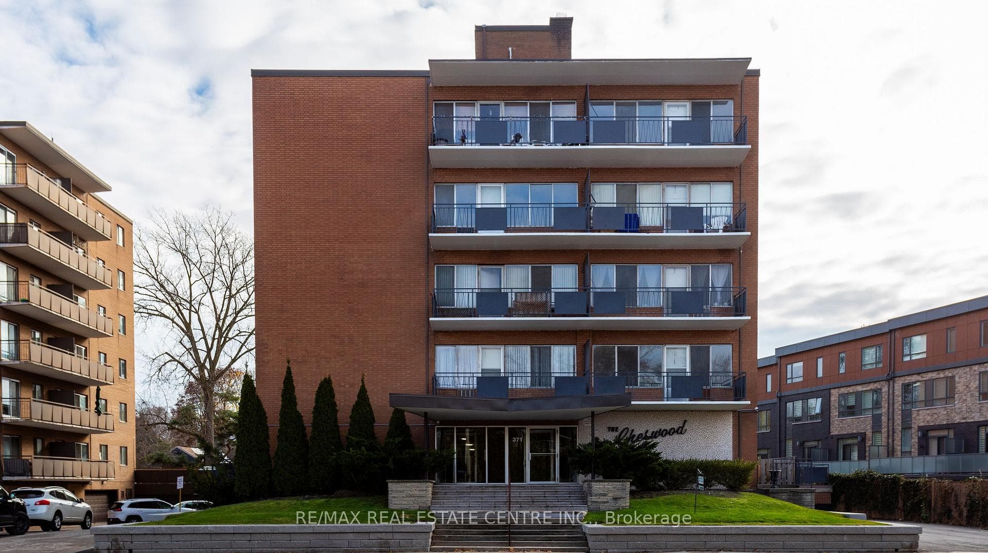 371 Lakeshore Road Unit 504 photo 13