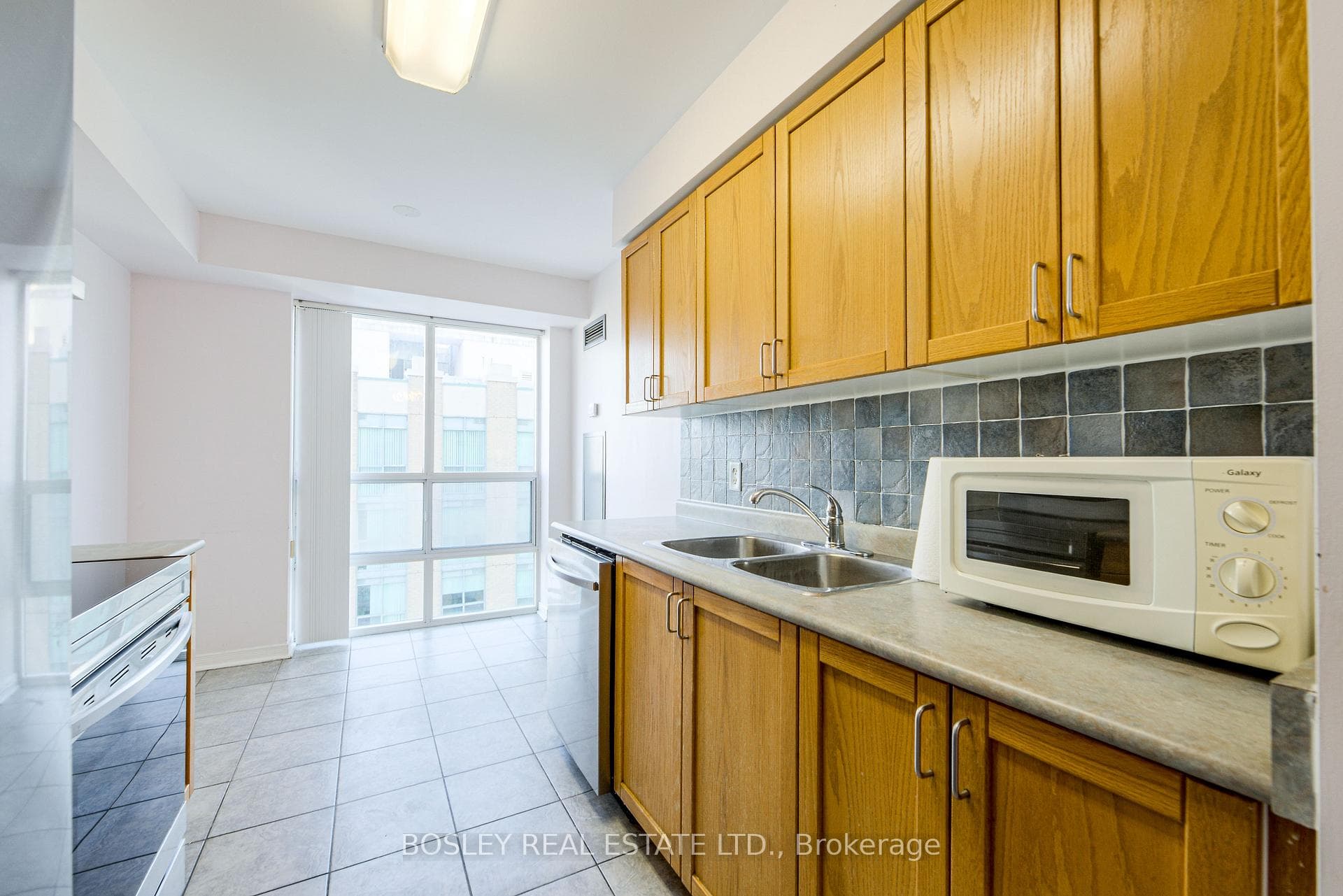 22 Olive Avenue Unit 2106 photo 12