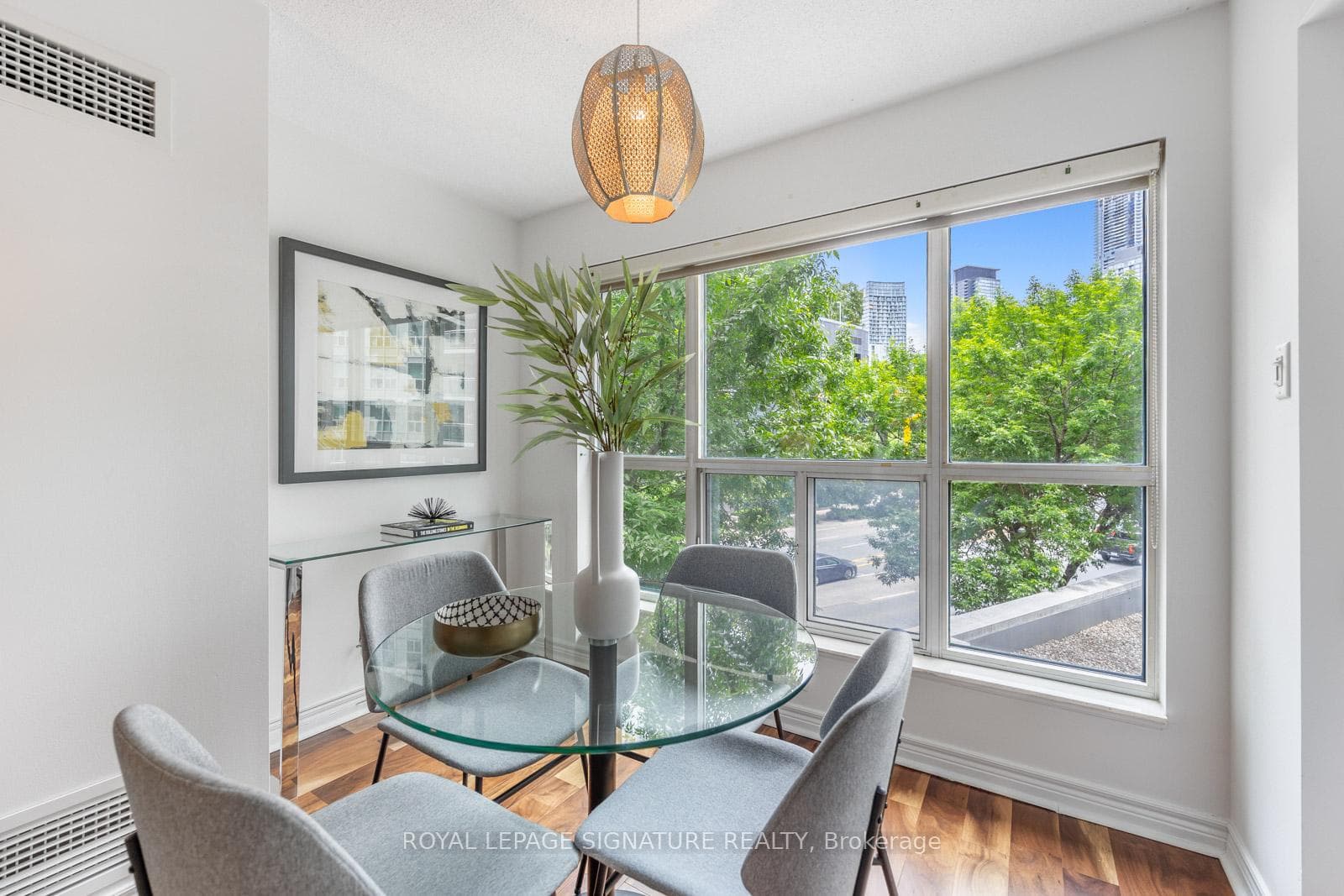600 Queens Quay Unit 321 photo 15