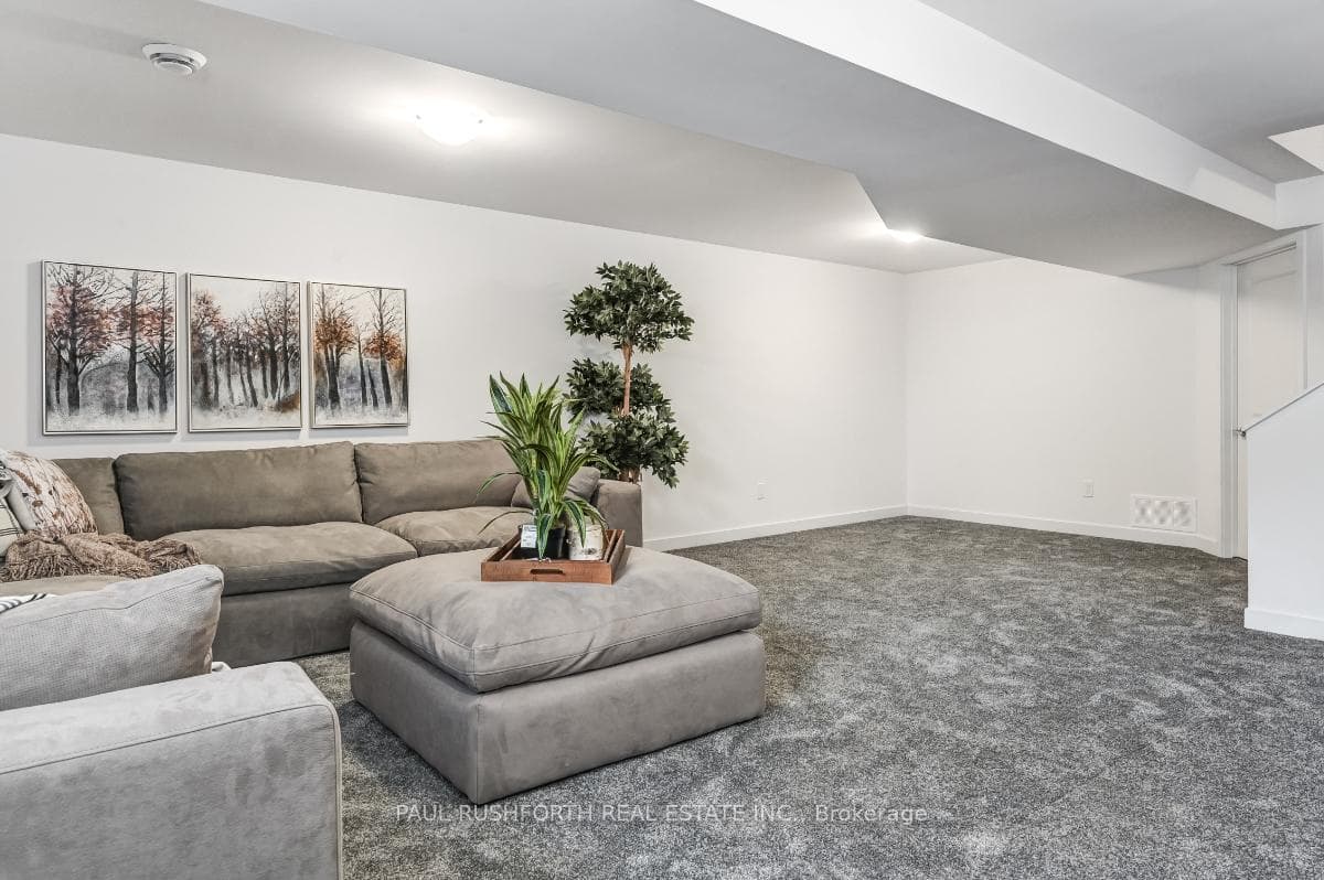 Model Home-325 Dion-Rockland