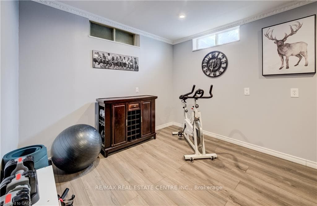 35 Glendan Court photo 47