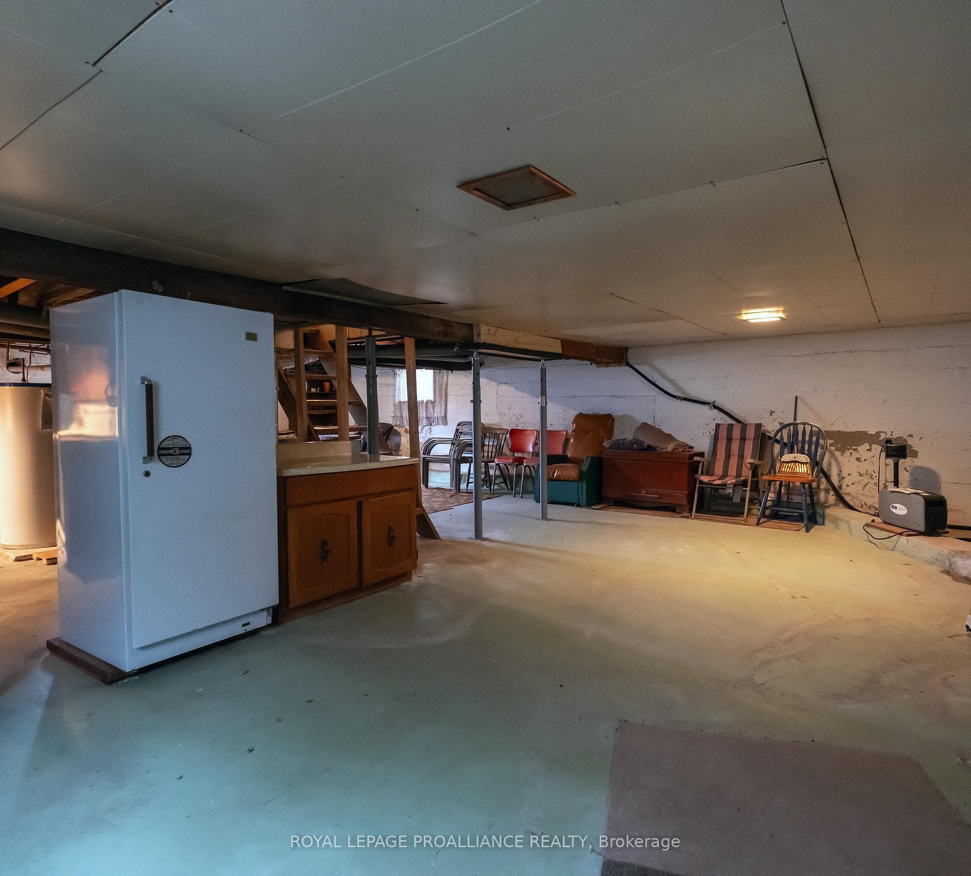 474 Front Street photo 18