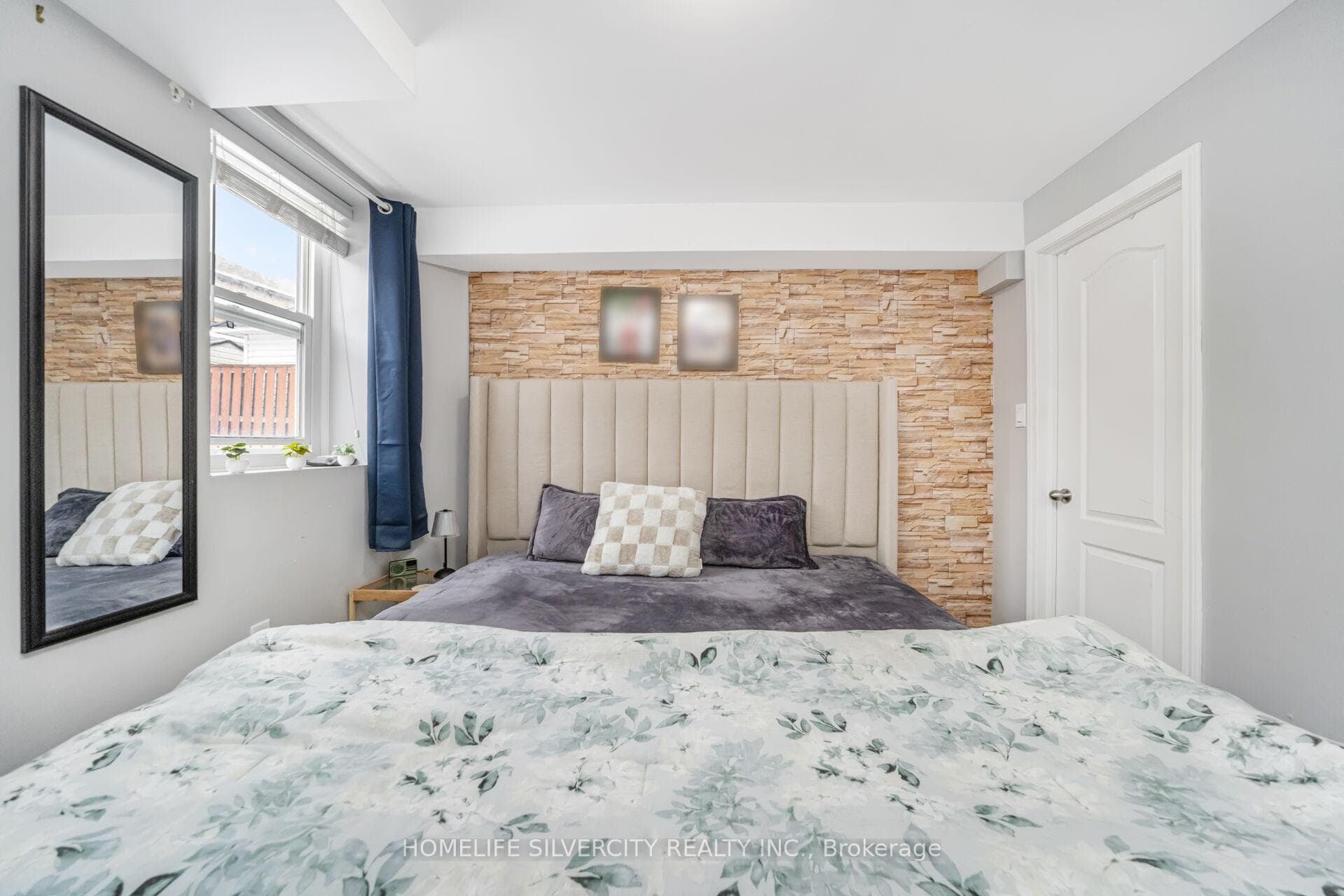18 Finlayson Crescent photo 40