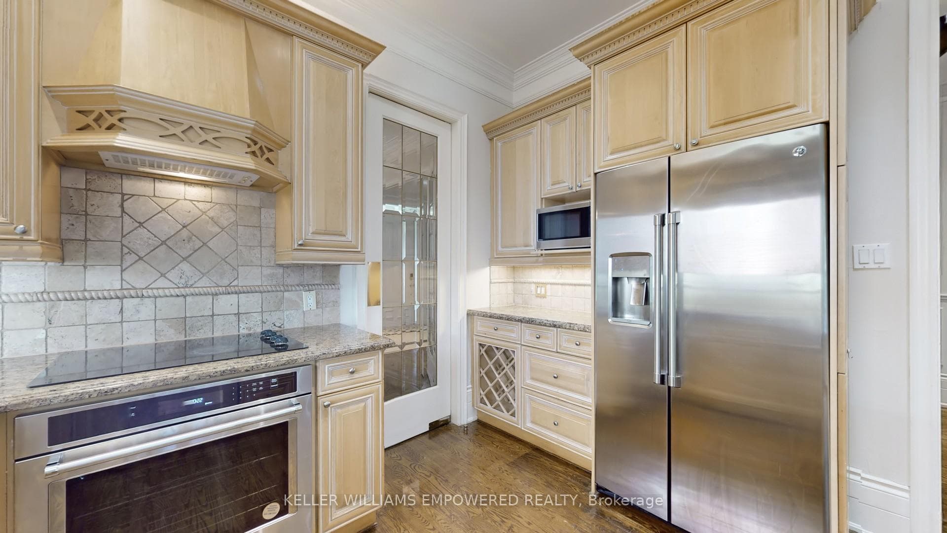 25 Glengrove Avenue photo 10