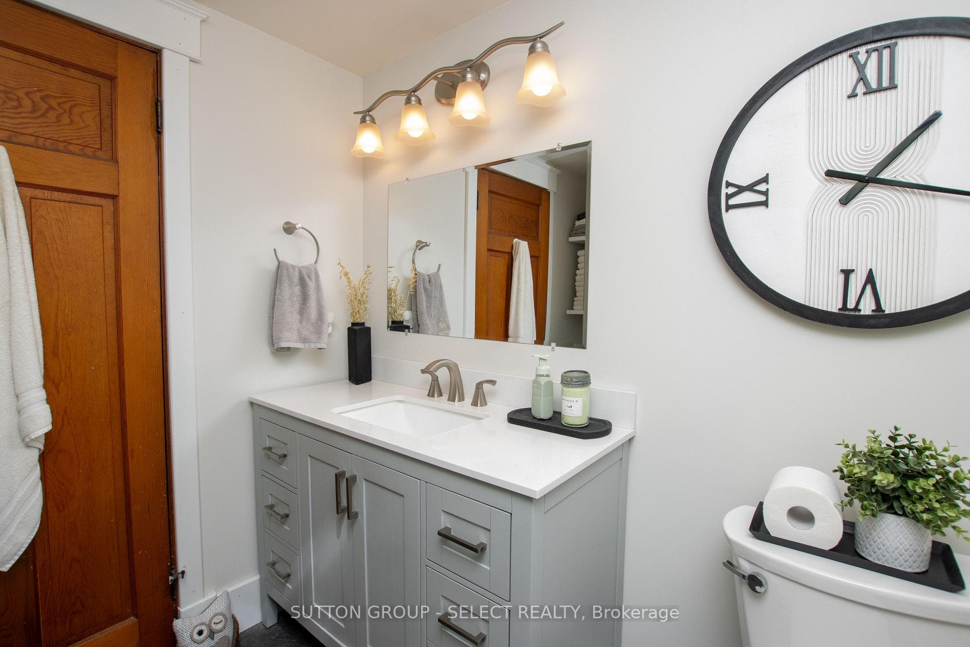 4273 Colonel Talbot Road photo 25
