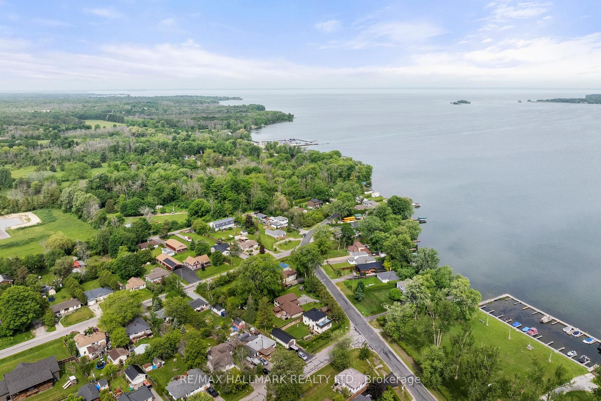 61 Blue Jay Boulevard photo 23