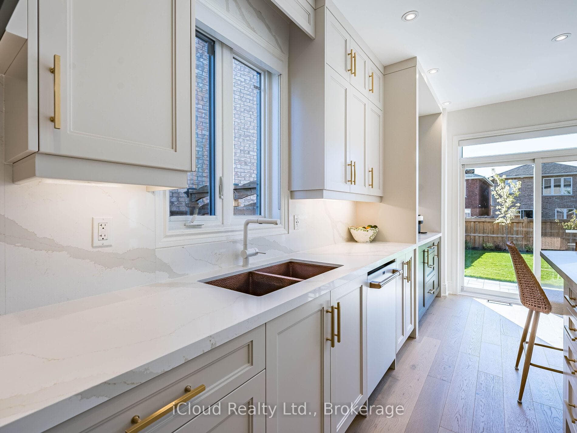 207 Rutherford Road photo 20