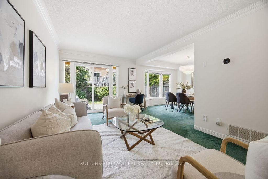 47 Brownstone Circle photo 14