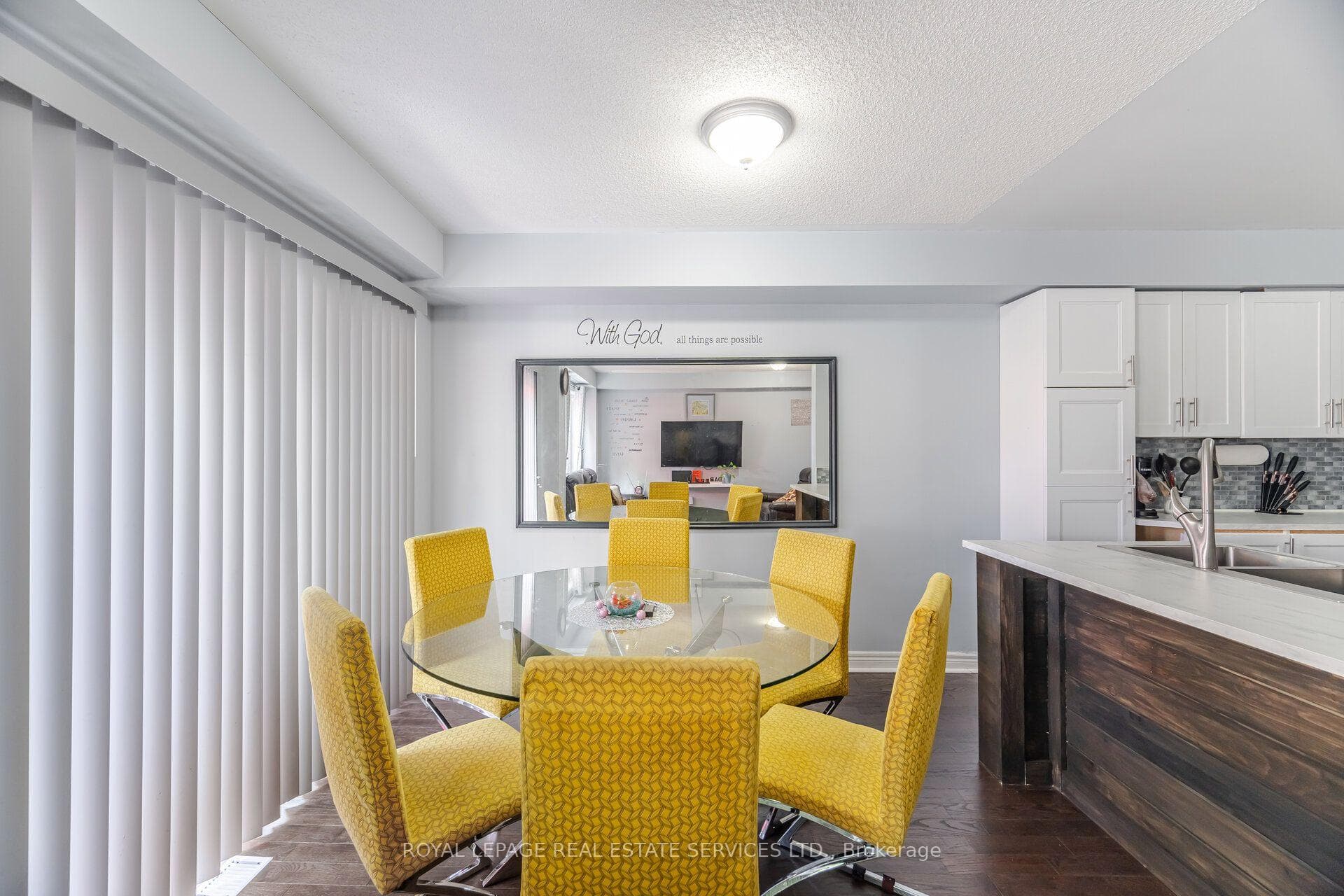 430 Mapleview Drive Unit 6 photo 11